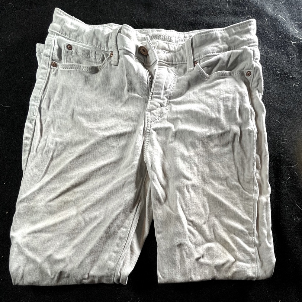 white skinny jeans